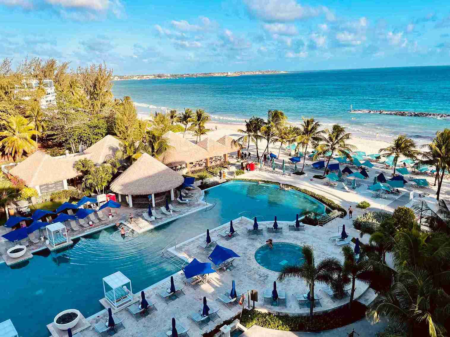 Sandals Royal Barbados main pool - Best Sandals Resort
